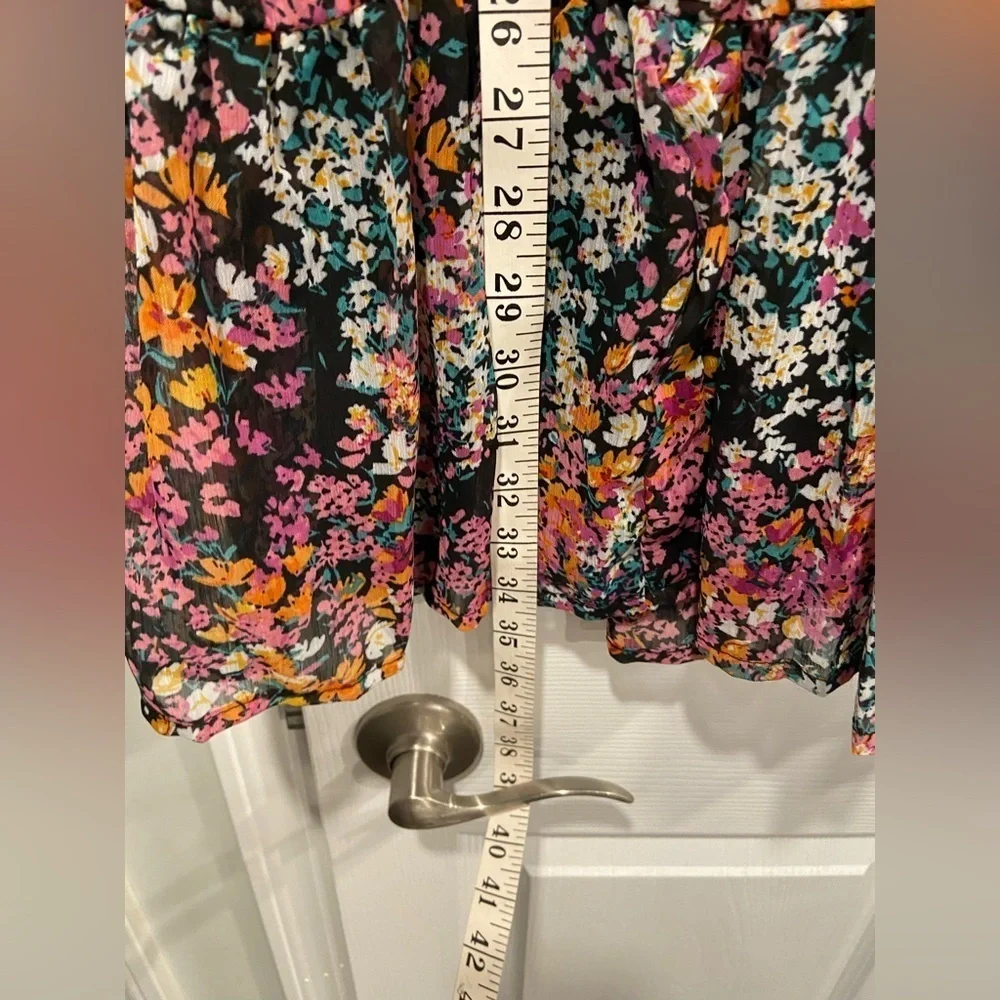 NWT Vince Camuto Size M Black Floral Ruffle Flowy Long Sleeve Sheer Mini Dress